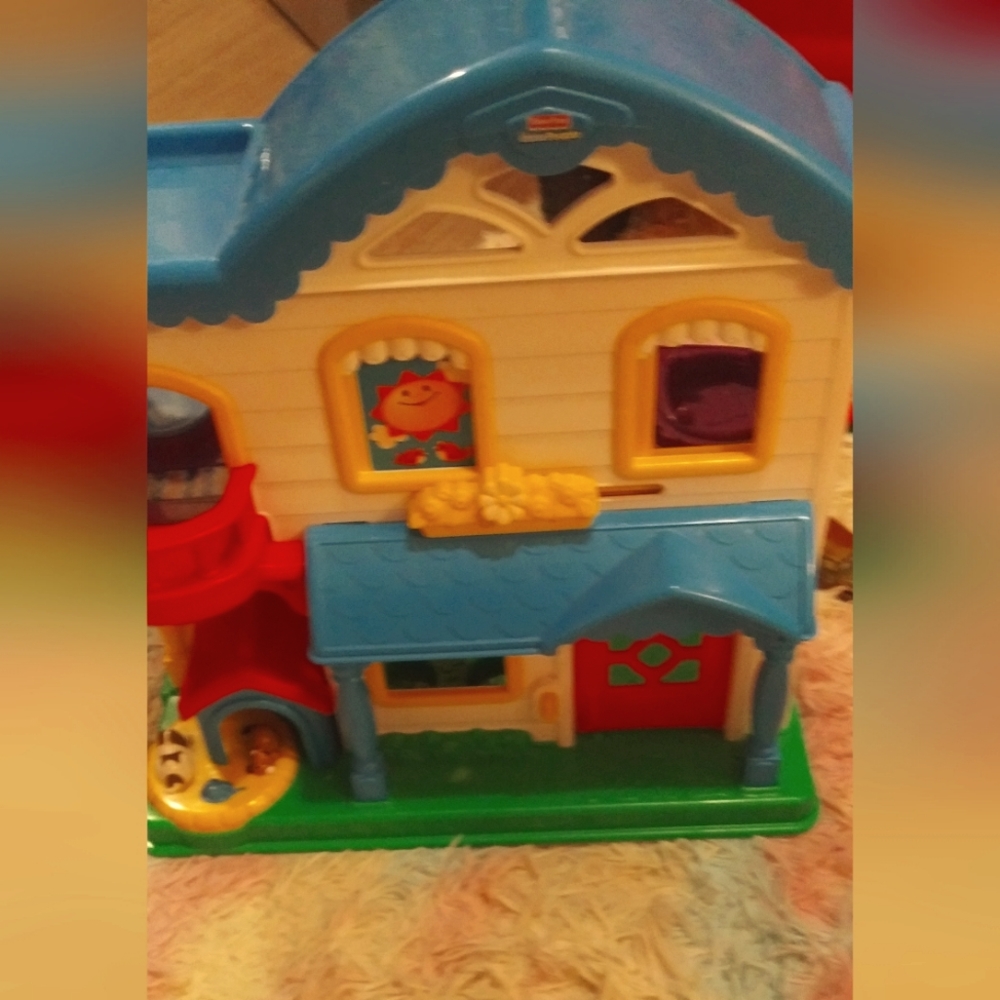 2006 Fisher price little people house vintage